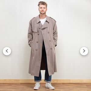 London Fog trench coat 44 long